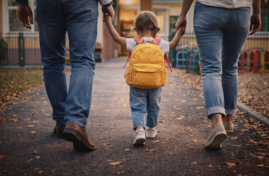 Kako ste podneli odlazak deteta u vrtić? Bukti rasprava roditelja, jedni plaču, drugima „svanulo“