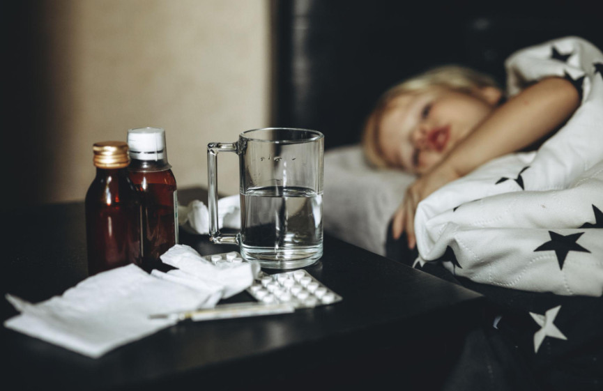 Rotavirus kod dece: Koji su simptomi i zašto mnogi mališani završe u bolnici?