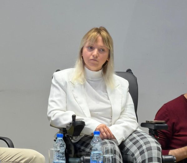 Majka sam, osoba sa invaliditetom i obolela od teške bolesti: Ispovest žene koja ruši granice