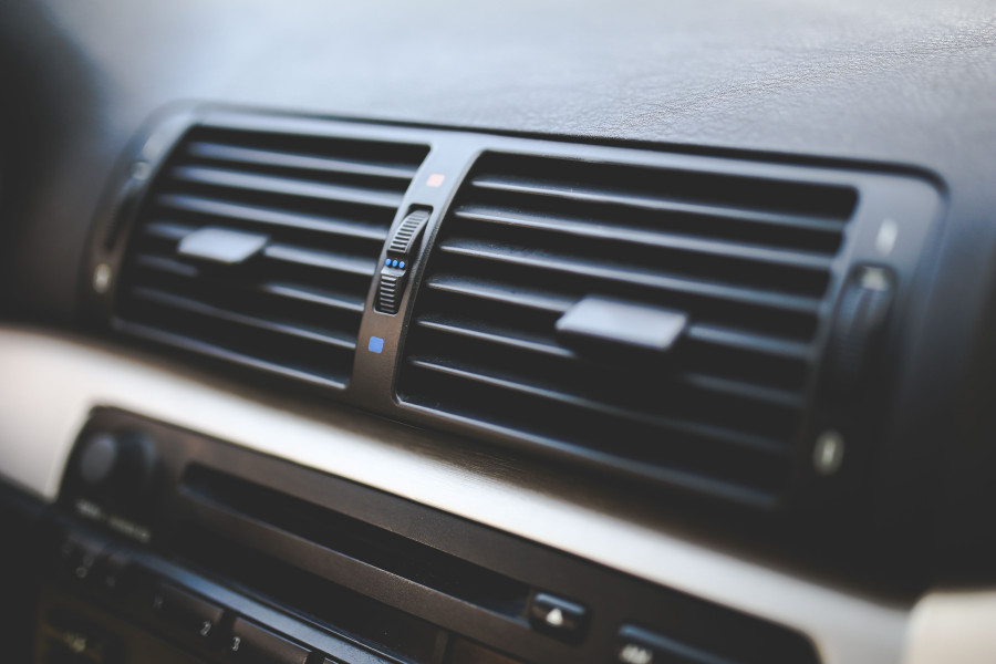 Koliko dugo beba sme da se vozi u automobilu sa uključenom klimom?