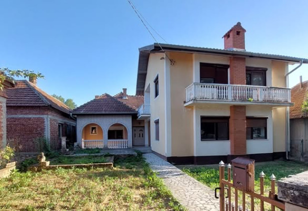 Ovo prelepo domaćinstvo košta 50.000 evra: Uz pomoć države cena još nižu