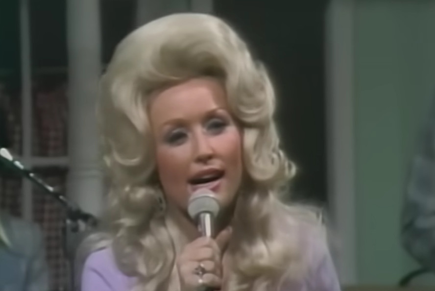 Otac Doli Parton nije znao da čita ni piše: Ono što je zbog njega uradila promenilo je živote miliona dece