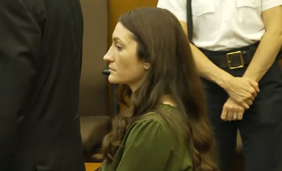 Brinula je o troje dece dok je iznutra tonula: Lindzi je napisala „Želim pomoć“, a tragedija je otvorila pitanje koje se tiče svake majke