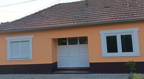 Kuća u Novoj Crnji za 17.000 evra, blizu je vrtić: Mame koje su skoro dobile bebu imaju pogodnost od strane države