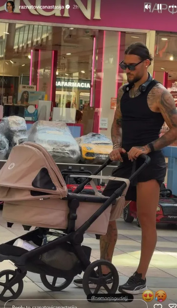 Nemanja Gudelj pokazao kako uživa u ulozi tate: Mame ne prestaju da komentarišu kolica malog Ilijana, koštaju kao polovan automobil