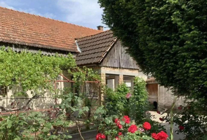Kuća od 109 kvadrata za 27.900 evra: Država majkama daje pomoć za prvi krov nad glavom