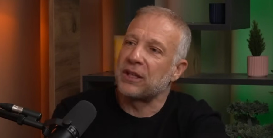 „Spreman sam da se odreknem svega zbog dece“: Milan Kalinić iskreno o roditeljstvu, evo kakav odnos ima sa ćerkom Teom i sinom Vukom